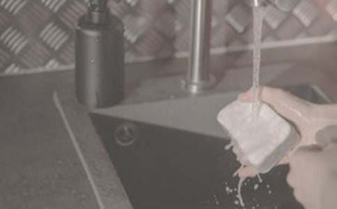 һ���y����ϴ���w�(y��n)����550��