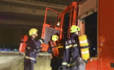 ���г�������800�֣��^(q��)������ָ�]���ą��^ӛ