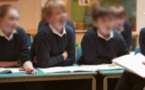 ��߳�С�W������150�֣����x32ƪ��