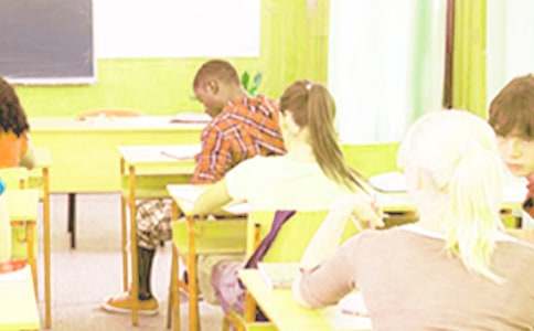 ���ĵİl(f��)�F(xi��n)С�W(xu��)�����ģ�ͨ��36ƪ��