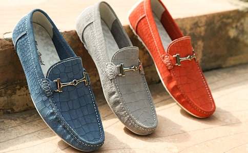 ϴЬ������300�֣�ͨ��29ƪ��