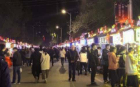 ʳ����ҹ�ҹ������700��