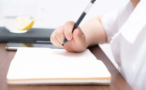 ������΢Ц����4ƪ