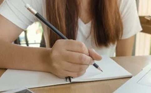 �����������ģ����x19ƪ��