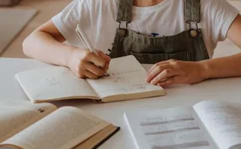 那一刻我長(zhǎng)大了500字作文(精選58篇)