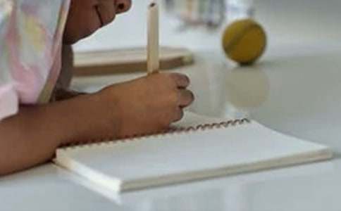 ���游����