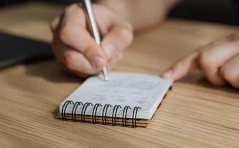 �����Ȥ������100��